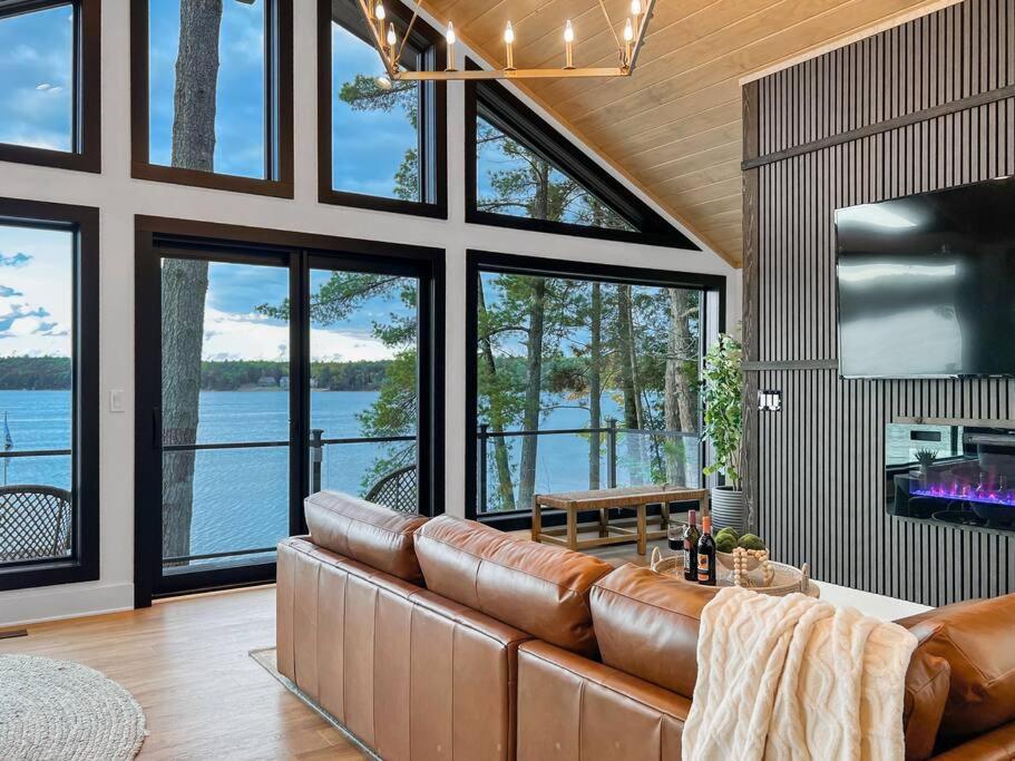 Leo'S Bear Lake Hideaway Келкаска Екстер'єр фото